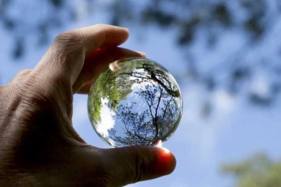 Información a revelar sobre incertidumbres en los estados financieros, ilustrada con ejemplos relacionados con el clima